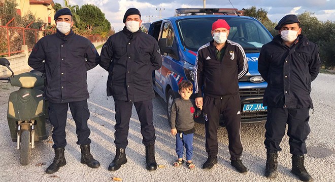 Oyun oynarken kaybolan Miraç Efe'yi jandarma buldu