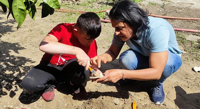 Özel öğrenciler arkeolojik kazıya katıldı