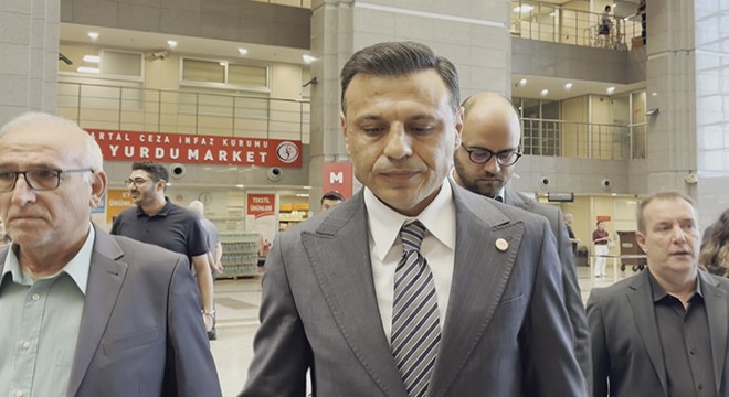Özgür Çelik ifade vermek üzere adliyeye geldi