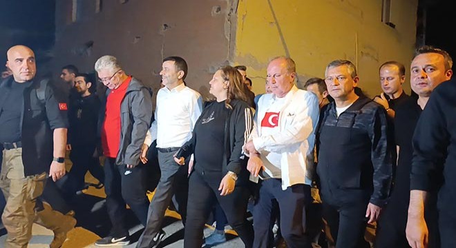 Özgür Özel, Zafer Yolu yürüyüşüne katıldı