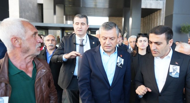 Özgür Özel e yumruklu saldırı davasında duruşma ertelendi
