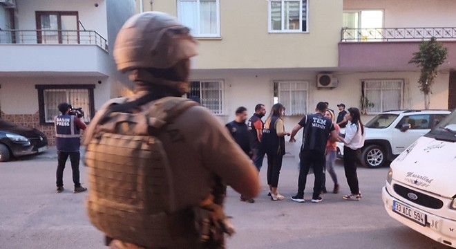 PKK, DEAŞ ve FETÖ'ye eş zamanlı şafak operasyonu