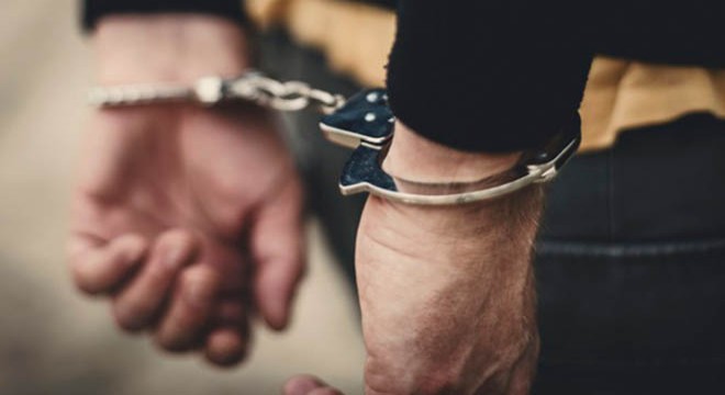 PKK'ya finans sağladığı iddiasıyla tutuklandı
