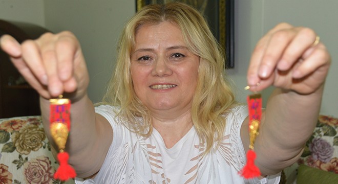 Padişahların kaftanlarını süsleyen sanatla takı üretip, Avrupa'ya satıyor