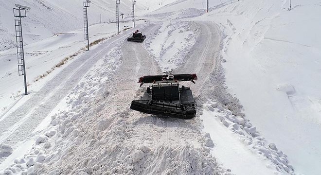 Palandöken'de 61 bin metreküp kar saklanacak