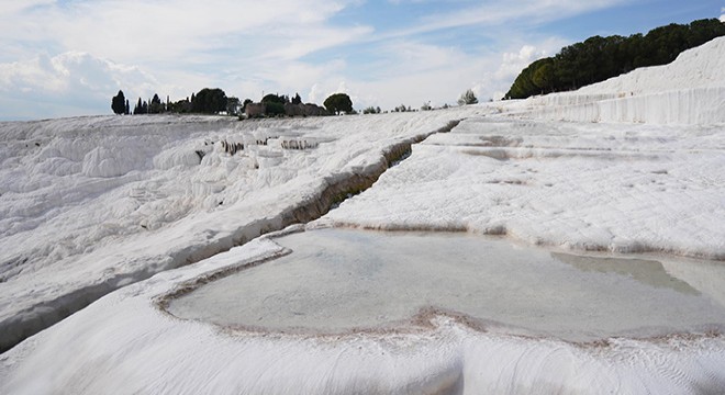 Pamukkale de turizmciler, 2021 den umutlu