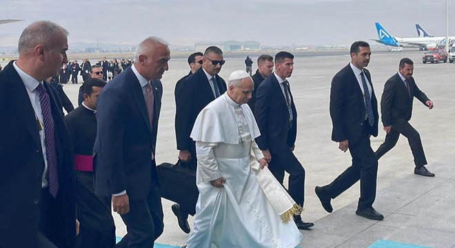 Papa 14 üncü Leo, Ankara da