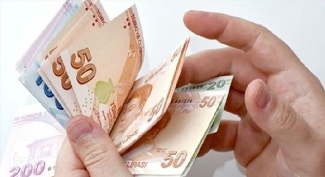 Parkta 'borç' kavgasında bıçaklandı, hastanede kurtarılamadı