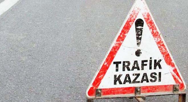 Patnos'ta iki otomobil çarpıştı: 4 ölü