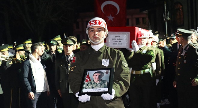 Pençe-Kilit şehidi Piyade Sözleşmeli Er Budak toprağa verildi