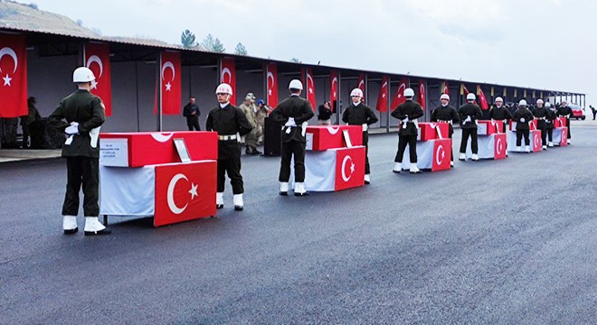 Pençe-Kilit şehitleri, memleketlerine uğurlandı