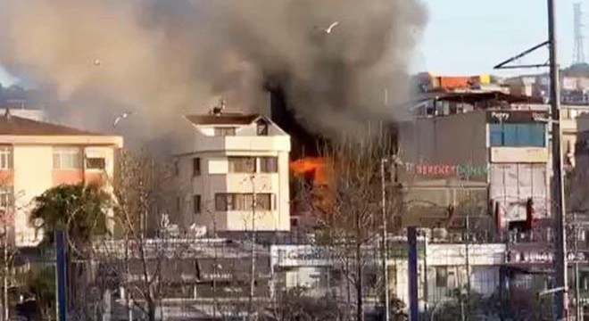 Pendik te 7 katlı otelde yangın: 2 ölü 3 yaralı