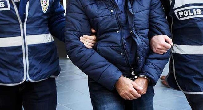 Piyasaya kaçak etil alkol süren çifte gözaltı