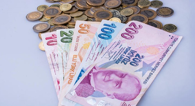 Piyasaya sahte para sürerken yakalandı
