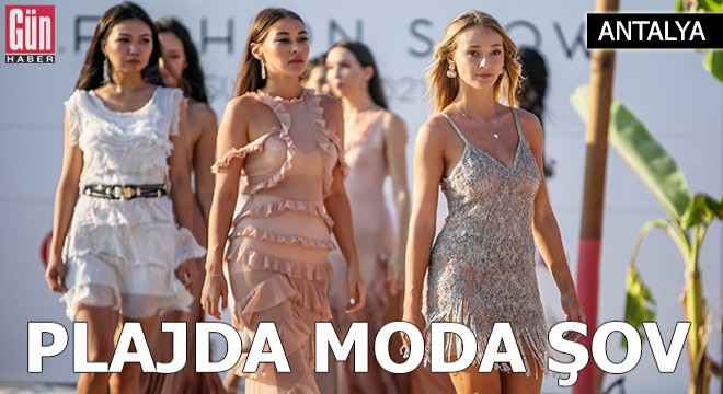 Plajda moda şov