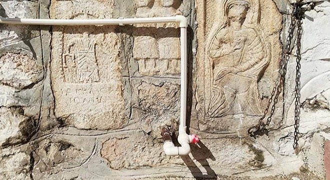 Plastik çeşmeyle gündeme gelen mahallede 25 eser tespit edildi