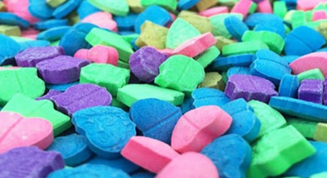 Polis ekiplerinden uyuşturucu baskını
