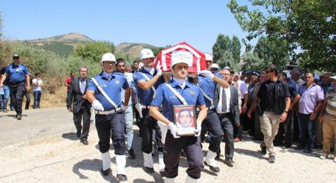 Şehit polis, son yolculuğuna uğurlandı