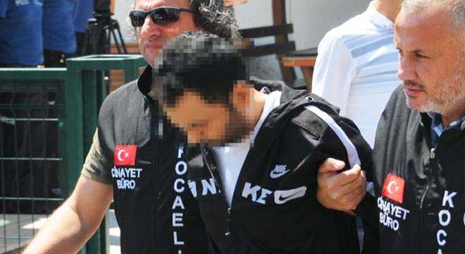 Polis olduklarını söyleyerek gasp yapan 4 kişi yakalandı