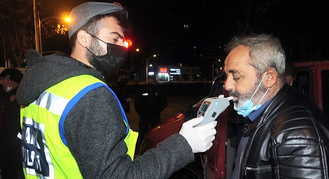 Polis telsizi dinlediler ancak yakalanmaktan kurtulamadılar