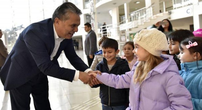 Polis amcalarıyla teşekküre geldiler