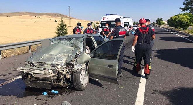 Polis memuru ile anne ve babası kazada öldü