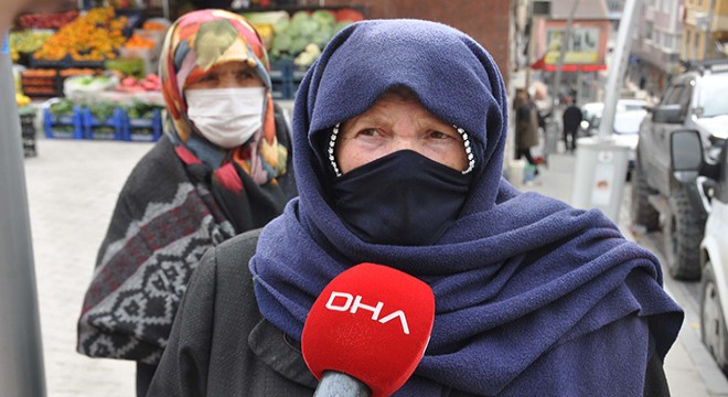 Polislerden megafonla 'misafirliğe gitmeyin' anonsu