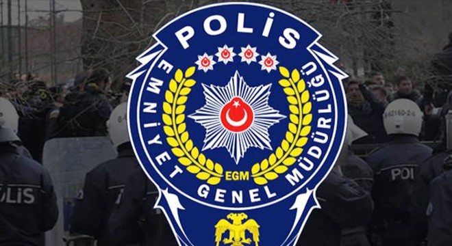Midibüs ile minibüs çarpıştı: 2 ölü, 6'sı polis, 15 yaralı