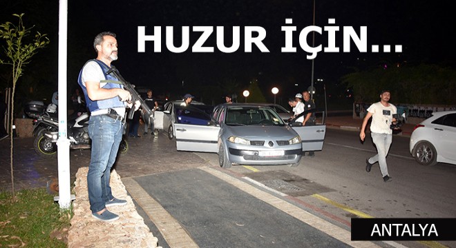 Polisten 'huzurlu bayram' uygulaması