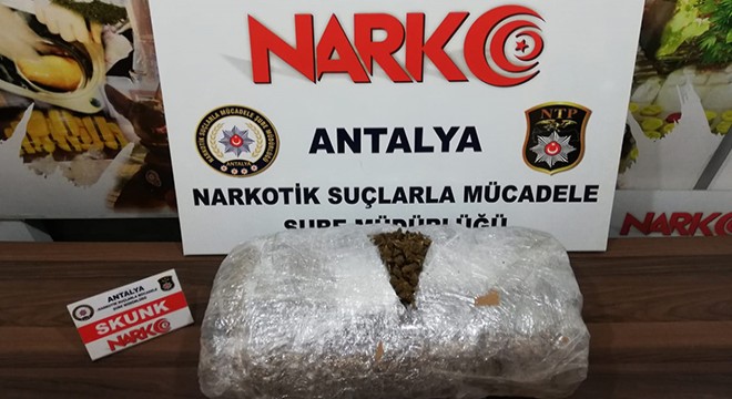 Polisten uyuşturucu operasyonu
