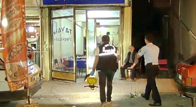 Pompalı tüfekle kahveyi basıp, 6 kişiyi yaraladı