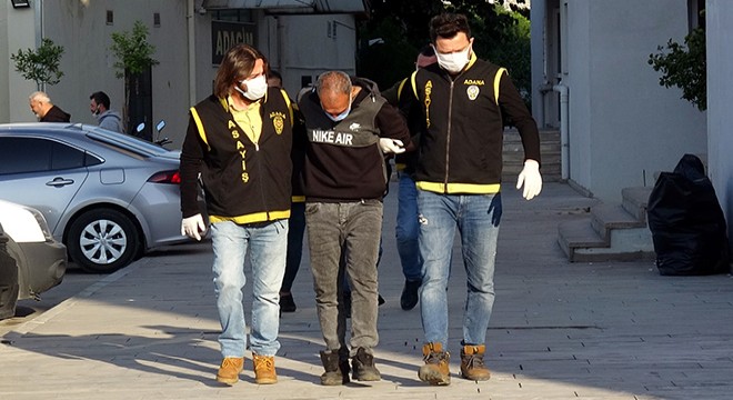 Portakal hırsızları, düşürdükleri akaryakıt fişinden yakalandı