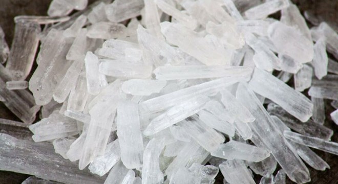 Poşetteki saç boyası kutusundan uyuşturucu çıktı