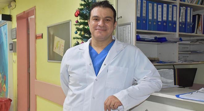 Prof. Dr. Devrim: 'Omicron' varyantıyla hastaneye yatışlar azaldı