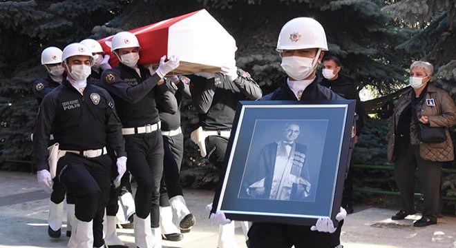 Prof. Dr. Orhan Oğuz, son yolculuğuna uğurlandı