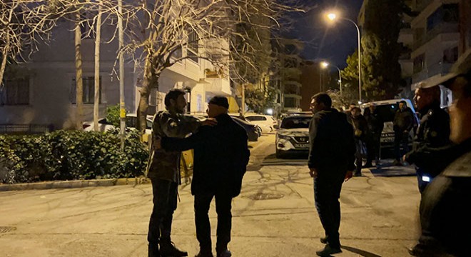 Psikolojik sorunları olan genç annesi ile kardeşini rehin aldı