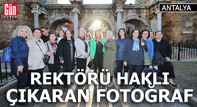 Rektörü haklı çıkaran fotoğraf