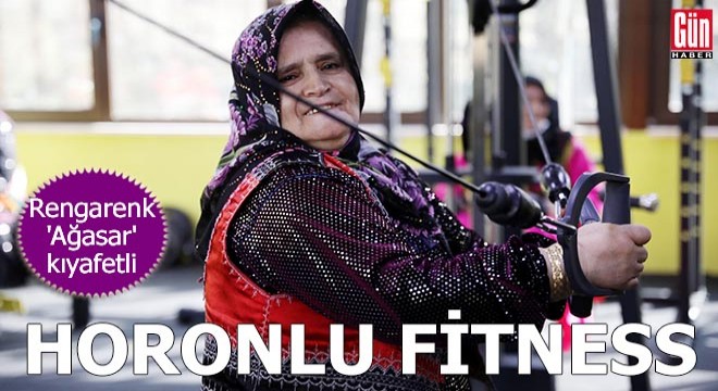 Rengarenk 'Ağasar' kıyafetli, horonlu fitness