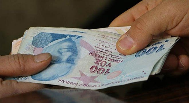 Restoranda içki içip, eğlenen 20 kişiye 63 bin lira ceza