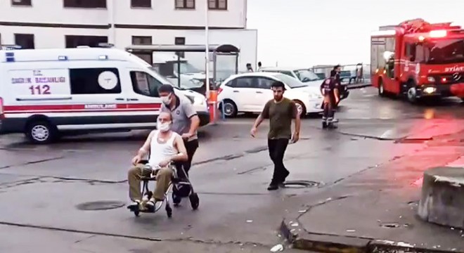 Rize'de hastane yangını; 60 hasta tahliye edildi