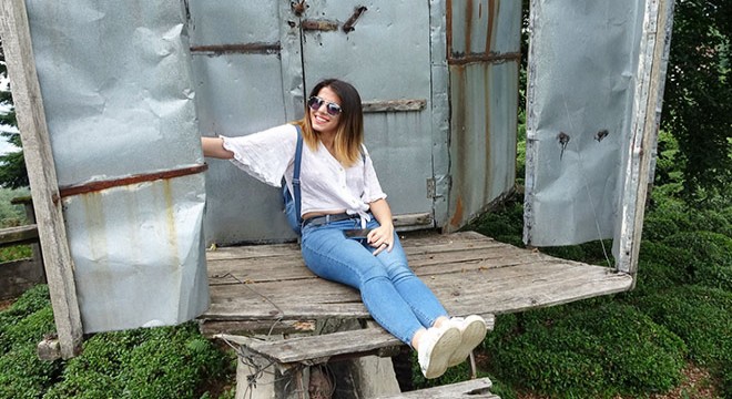 Rize'de rüzgarla dönen tek odalı eve ilgi