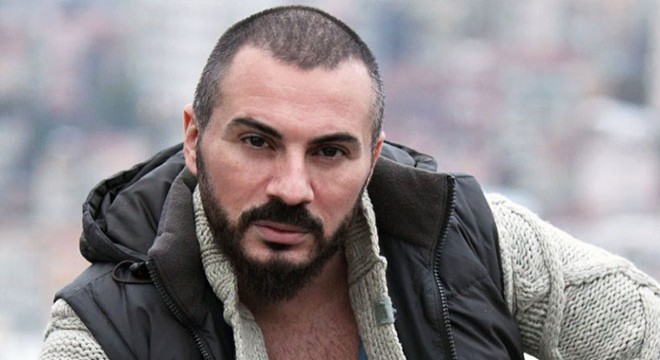 Rober Hatemo'nun babası son yolculuğuna uğurlandı