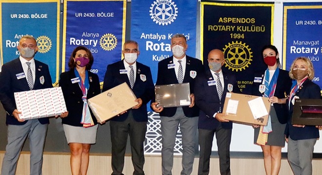 Rotaryenlerden şehit ve gazi çocuklarına burs ve bilgisayar