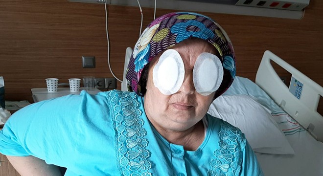 Ruh sağlığı hastanesinde oda arkadaşı gözlerini oydu