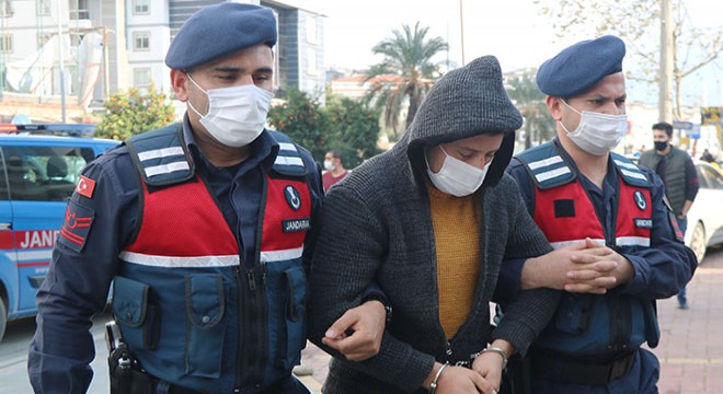 Rus kadına taciz ve gasp şüphelisi tutuklandı