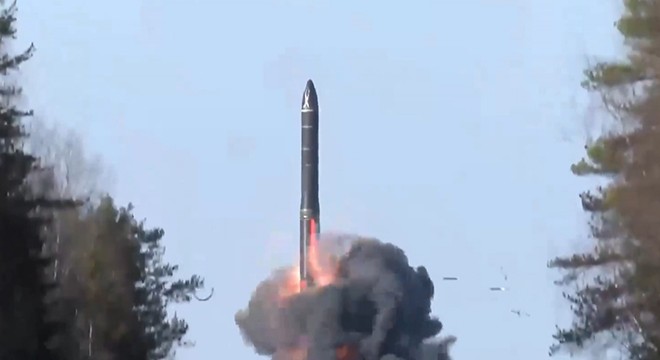 Rusya dan nükleer silahlı tatbikat