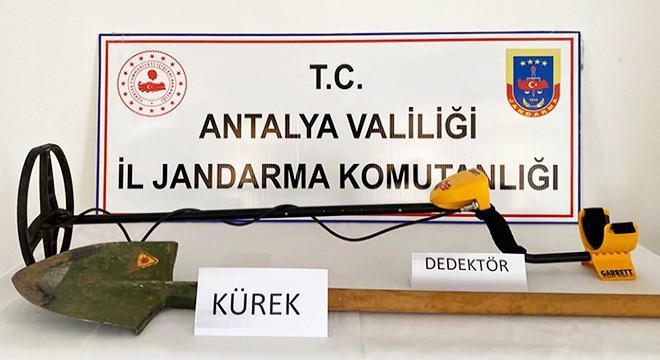SİT alanında kaçak kazı yapan şüpheli yakalandı