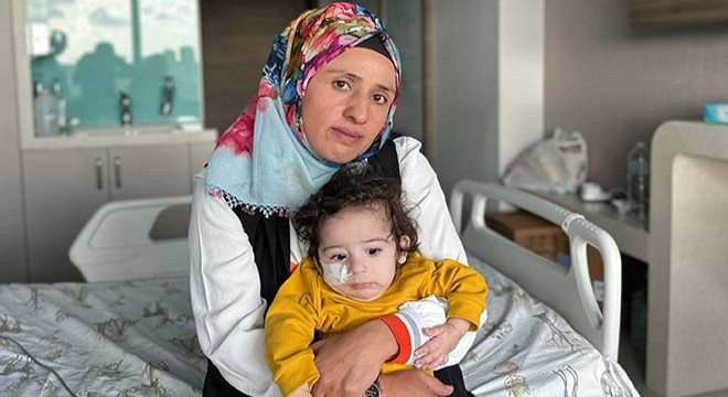 SMA lı Kerem in annesi: Oğlumu kardeşlerine kavuşturun