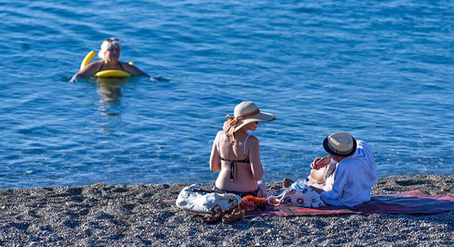 Sabah serinliğinde deniz keyfi