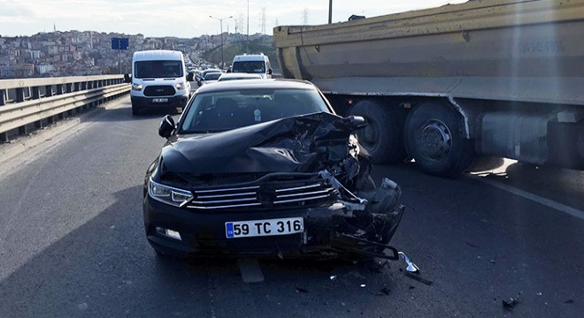 Sadabat Viyadüğü'nde zincirleme kaza